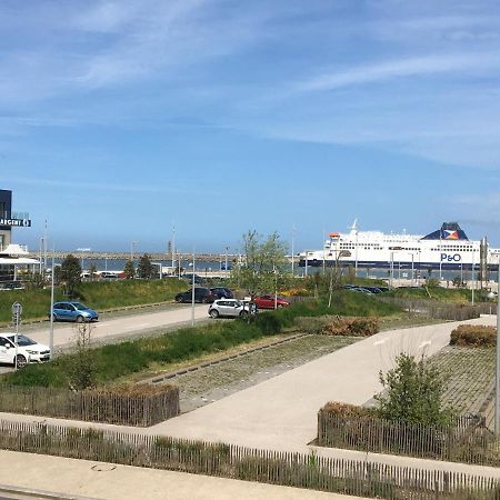 Escale Marine A Calais 4 Etoiles Apartment Exterior photo