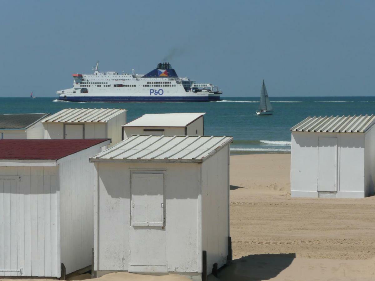 Escale Marine A Calais 4 Etoiles Apartment Exterior photo